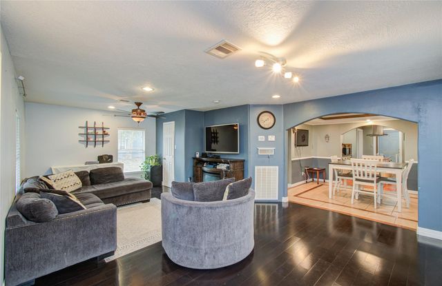 764 Homer Street, Houston, TX 77091