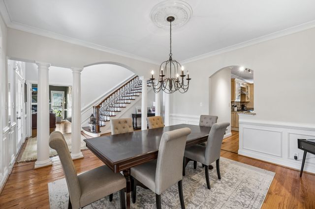 405 Lake Pointe Dr, Clarksville, TN 37043