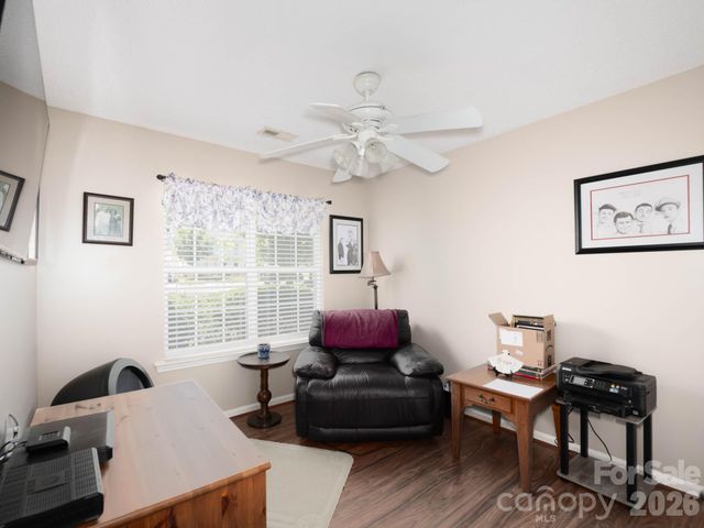 8110 Slickrock Circle, Charlotte, NC 28215