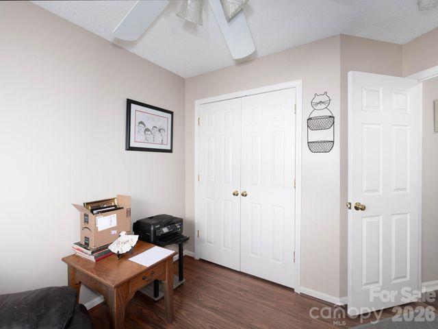 8110 Slickrock Circle, Charlotte, NC 28215