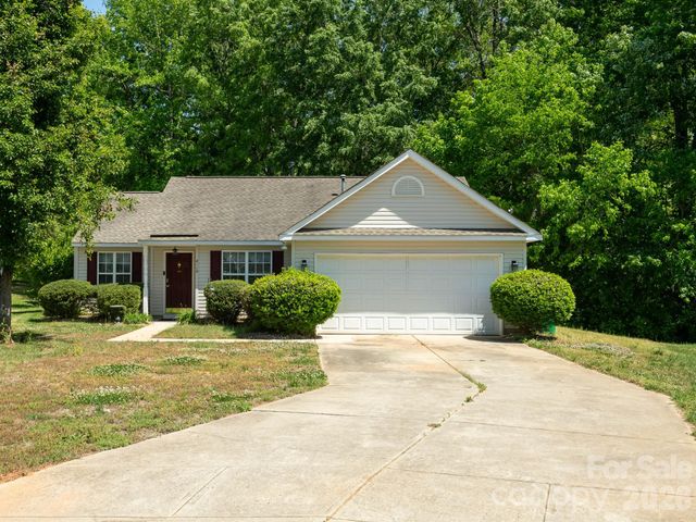 8110 Slickrock Circle, Charlotte, NC 28215