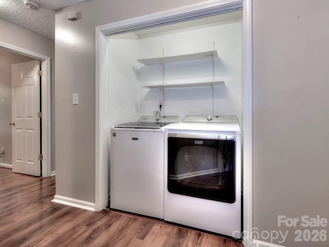 8110 Slickrock Circle, Charlotte, NC 28215