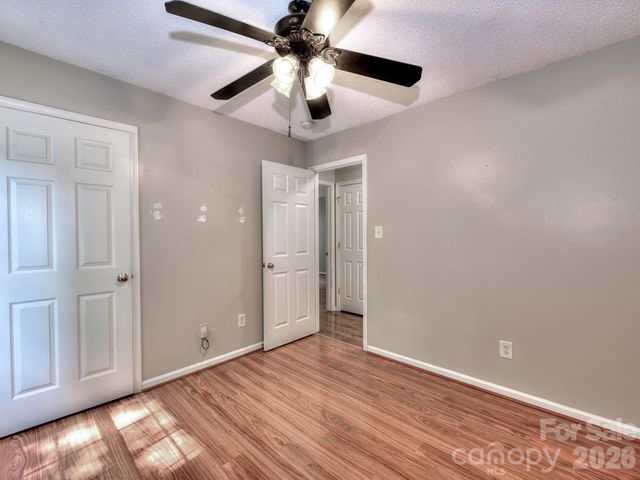 8110 Slickrock Circle, Charlotte, NC 28215