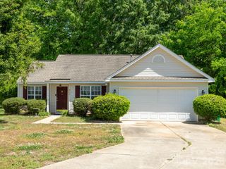 8110 Slickrock Circle, Charlotte, NC 28215