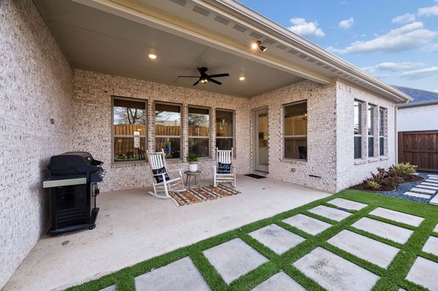 2712 Castlebridge, The Colony, TX 75056