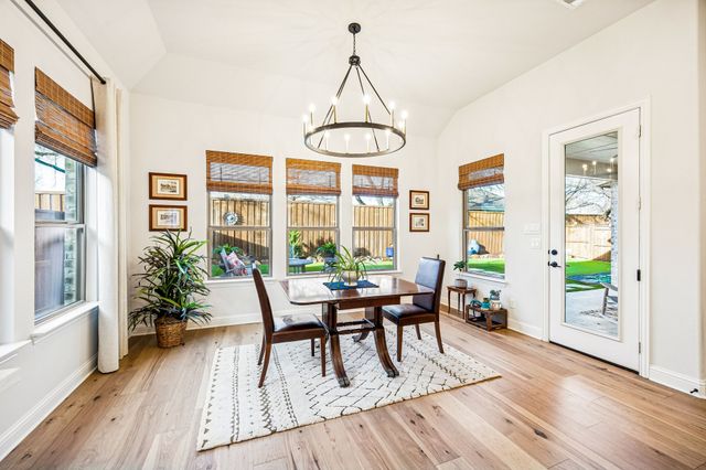 2712 Castlebridge, The Colony, TX 75056