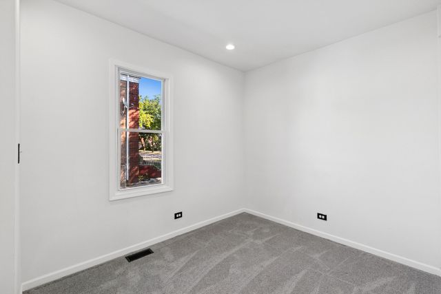 9610 S Wallace Street, Chicago, IL 60628