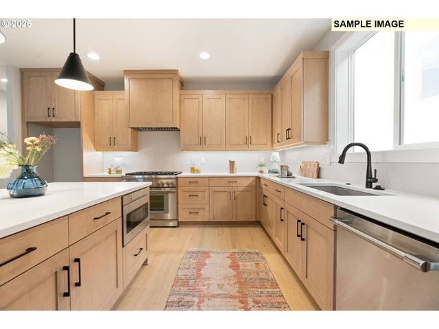 2803 Nw 114TH Ter, Portland, OR 97229