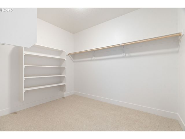 2803 Nw 114TH Ter, Portland, OR 97229