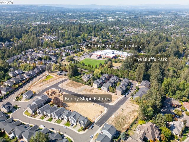 2803 Nw 114TH Ter, Portland, OR 97229