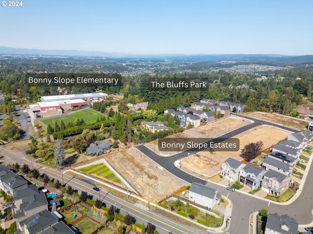 2803 Nw 114TH Ter, Portland, OR 97229