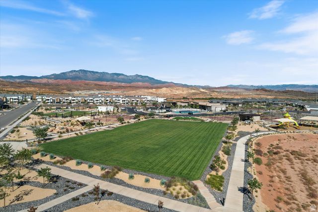 1604 S CEDAR MESA DR, Washington, UT 84780