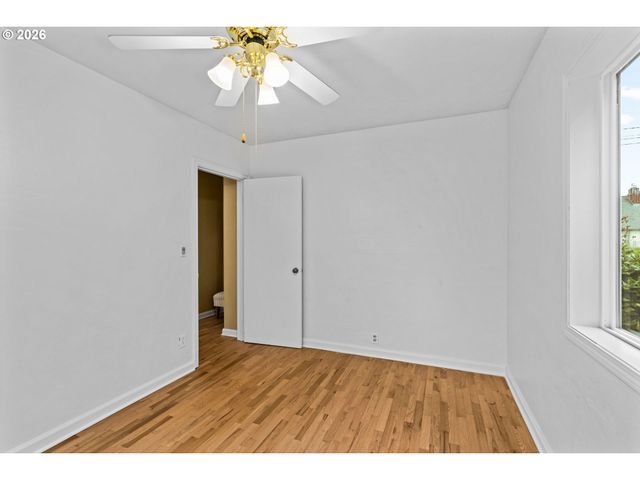 1360 TAFT St, Eugene, OR 97402