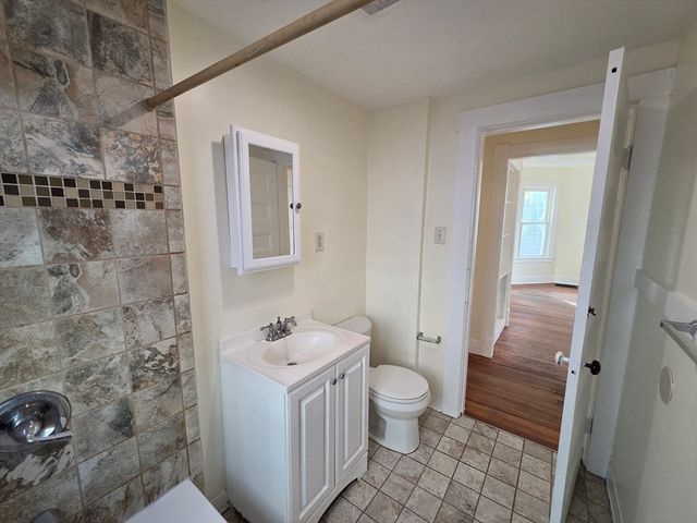 115-117 Northampton Ave, Springfield, MA 01109