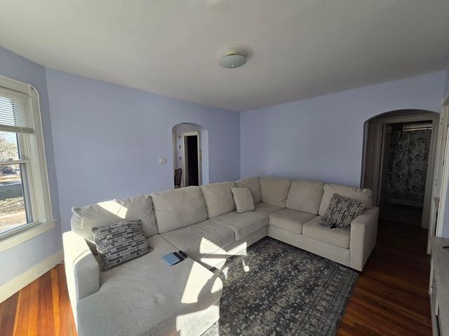 115-117 Northampton Ave, Springfield, MA 01109