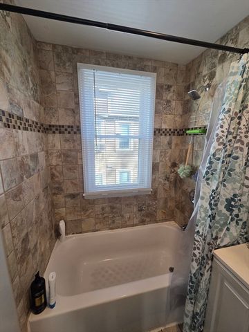 115-117 Northampton Ave, Springfield, MA 01109