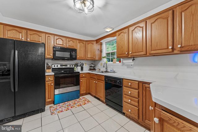 7774 OLD HOUSE RD, Pasadena, MD 21122