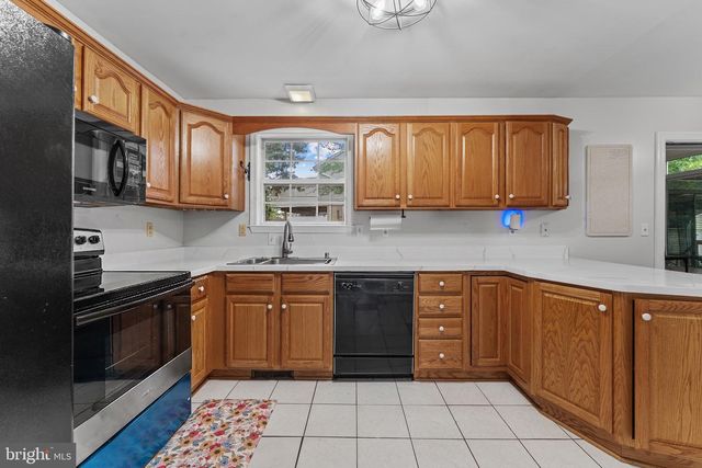 7774 OLD HOUSE RD, Pasadena, MD 21122