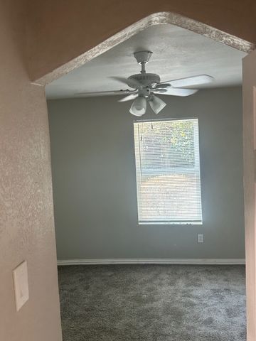 2923 Carpenter Avenue, Dallas, TX 75215