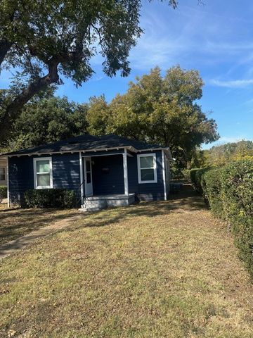 2923 Carpenter Avenue, Dallas, TX 75215