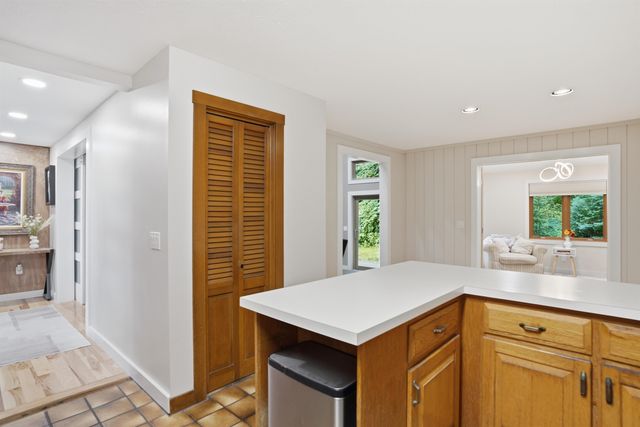 17 Spring Hill Road, Mont Vernon, NH 03057