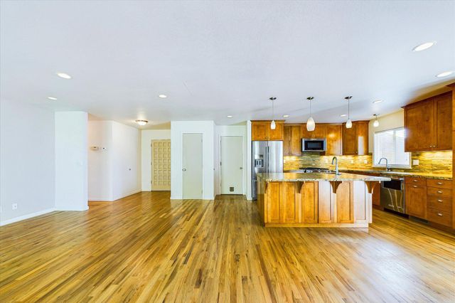 830 Holman Way, Fortuna, CA 95540