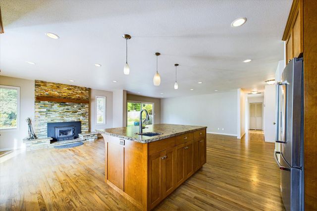 830 Holman Way, Fortuna, CA 95540