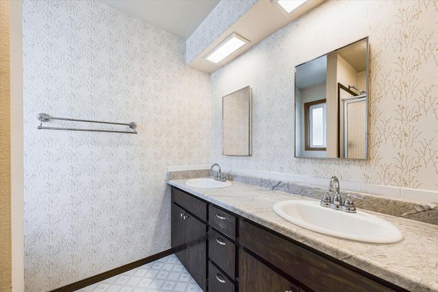 830 Holman Way, Fortuna, CA 95540