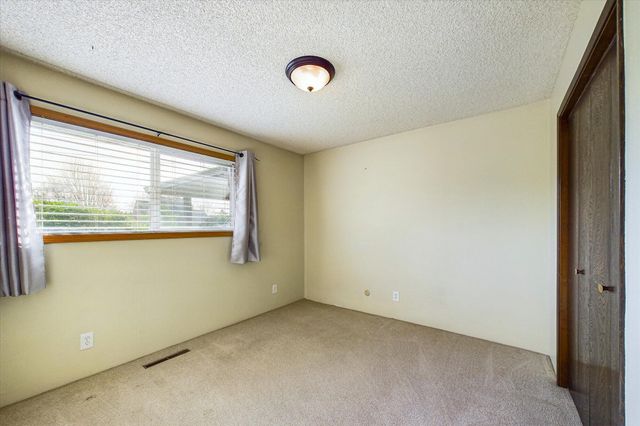 830 Holman Way, Fortuna, CA 95540