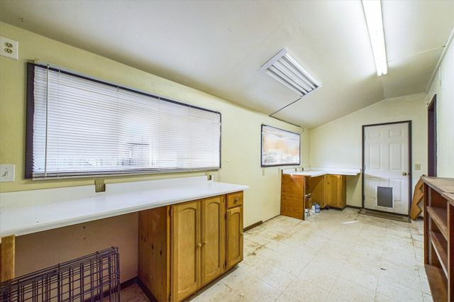 830 Holman Way, Fortuna, CA 95540