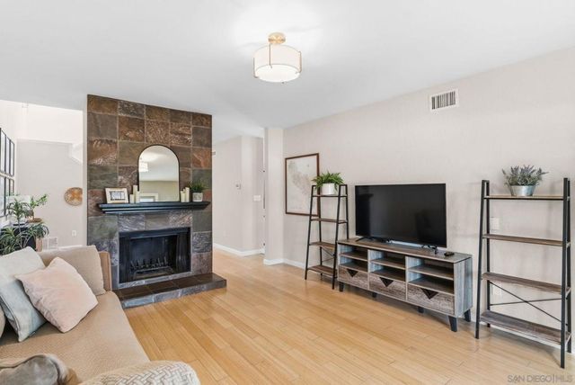 10251 Caminito Surabaya, San Diego, CA 92131