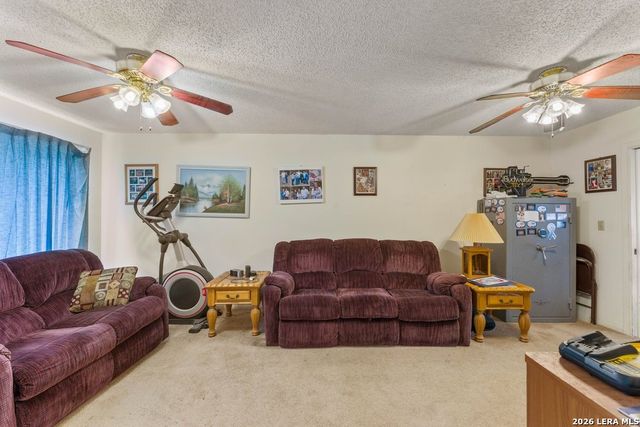 6823 S Whitland, San Antonio, TX 78239