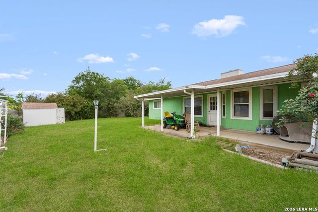 6823 S Whitland, San Antonio, TX 78239