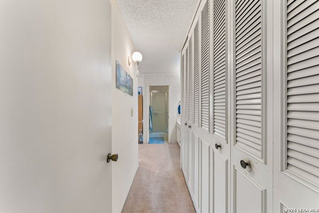 6823 S Whitland, San Antonio, TX 78239