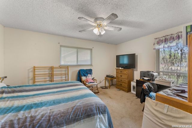 6823 S Whitland, San Antonio, TX 78239
