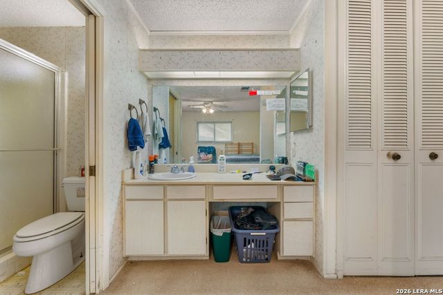 6823 S Whitland, San Antonio, TX 78239