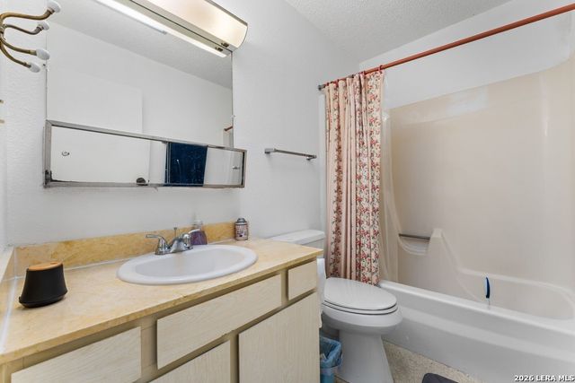 6823 S Whitland, San Antonio, TX 78239