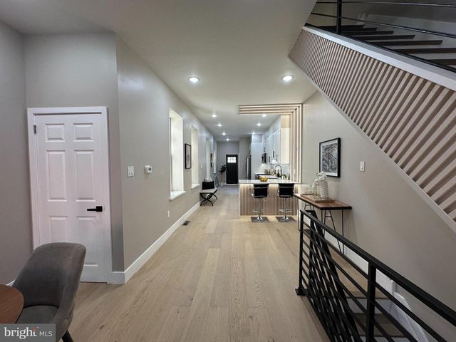 1822 S 16TH ST, Philadelphia, PA 19145