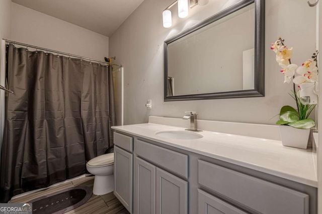 534 Paden Bluff Trail, Lawrenceville, GA 30044