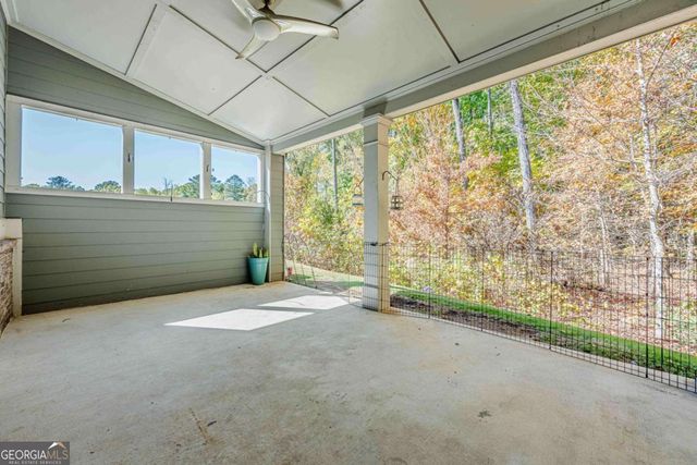 534 Paden Bluff Trail, Lawrenceville, GA 30044