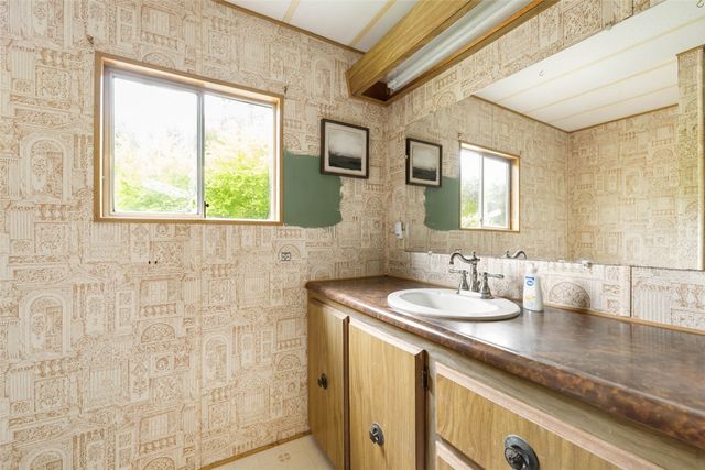 1916 Key Peninsula Highway NW, Lakebay, WA 98349