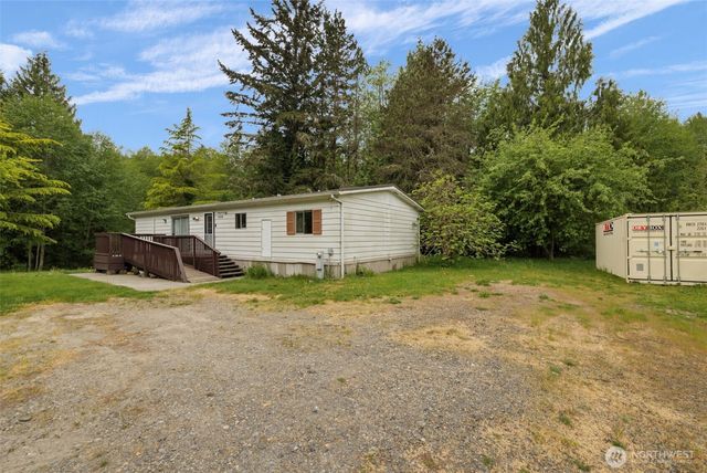 1916 Key Peninsula Highway NW, Lakebay, WA 98349