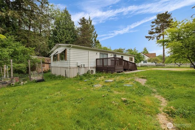 1916 Key Peninsula Highway NW, Lakebay, WA 98349