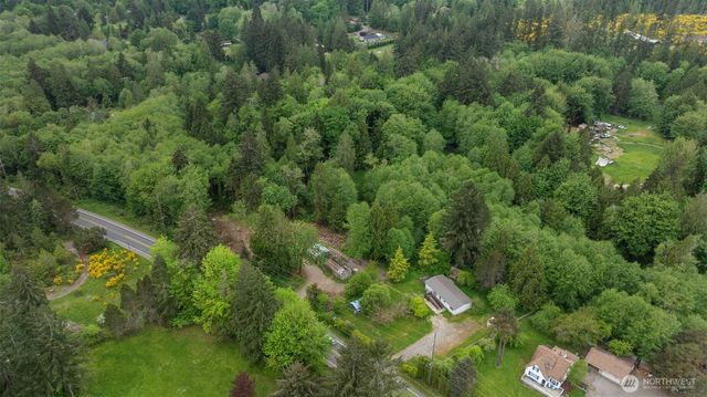 1916 Key Peninsula Highway NW, Lakebay, WA 98349