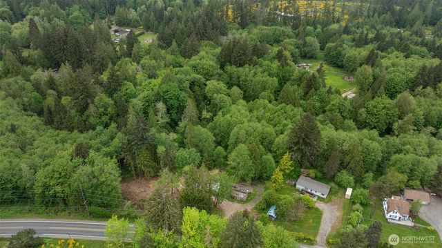 1916 Key Peninsula Highway NW, Lakebay, WA 98349
