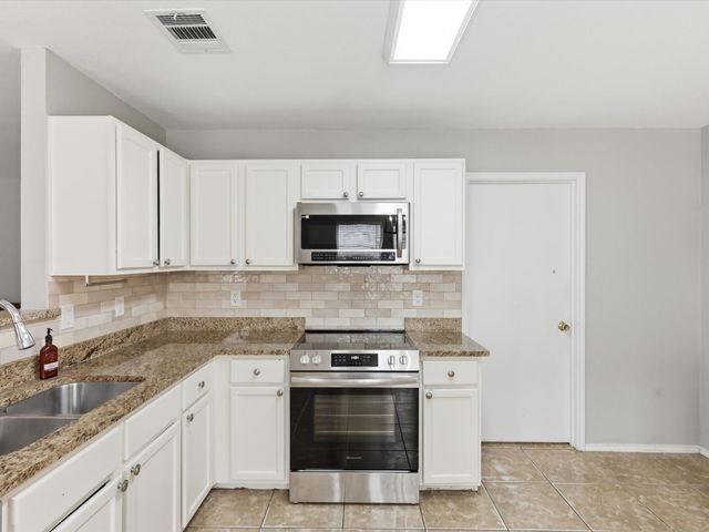 2261 White Pine Drive, Little Elm, TX 75068