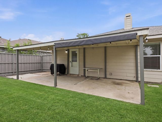 2261 White Pine Drive, Little Elm, TX 75068