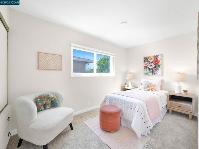 7286 Sheffield Ln, Dublin, CA 94568