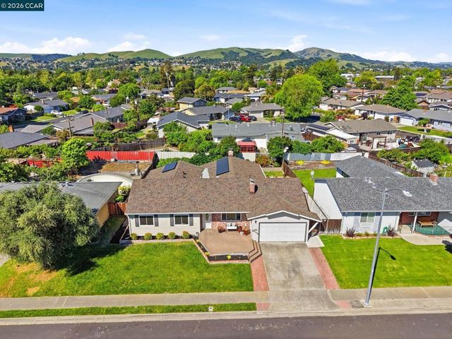 7286 Sheffield Ln, Dublin, CA 94568