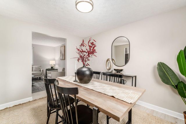 9644 Merry Lane, Pickerington, OH 43147